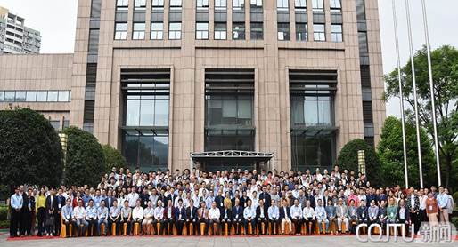 学校承办第十九届中国海洋岸工程学术讨论会