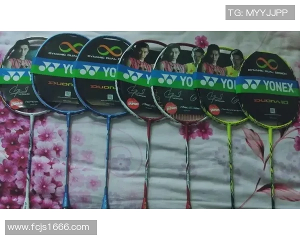 足球明星选择的最佳球拍是什么样的特点与性能分析